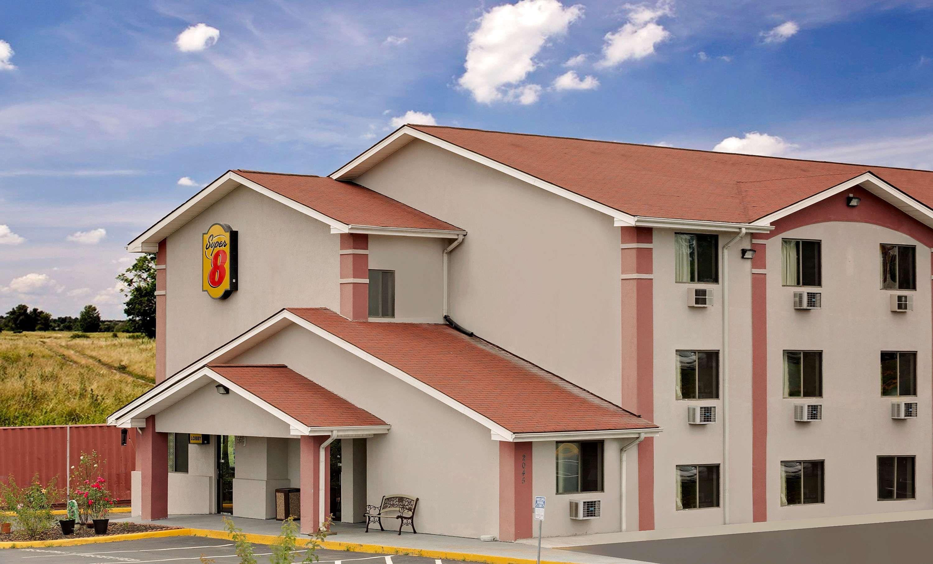 Super 8 By Wyndham Waynesboro Otel Dış mekan fotoğraf